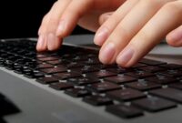 cara mematikan laptop dengan keyboard