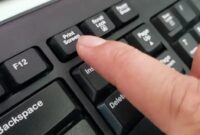 cara screenshot di laptop